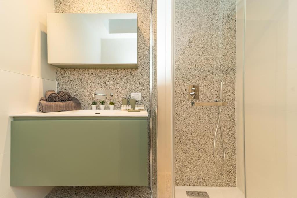 Apartament Elegante Loft A 200 A Metri Dal Duomo Como Zewnętrze zdjęcie